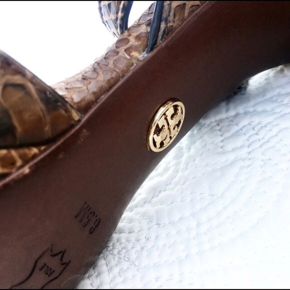 Tory Burch snakeskin platform heels - Picture 2 of 5